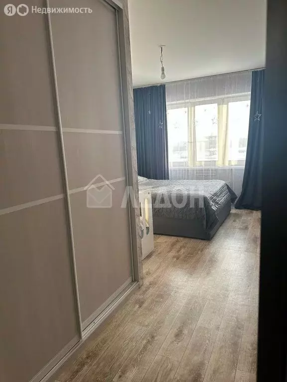 3-комнатная квартира: Омск, 6-й Амурский проезд, 8 (79.6 м) - Фото 1