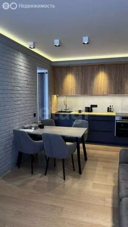 2-комнатная квартира: Оренбург, Северный проезд, 24/1 (61.3 м) - Фото 1