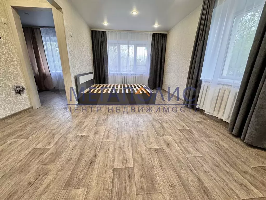 1-к. квартира, 31,6 м, 1/4 эт. - Фото 0