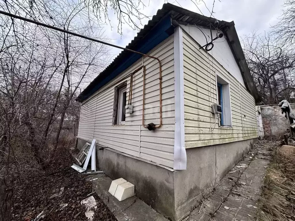 Дом в Белгородская область, Старый Оскол ул. Столяревского, 18 (30 м) - Фото 0