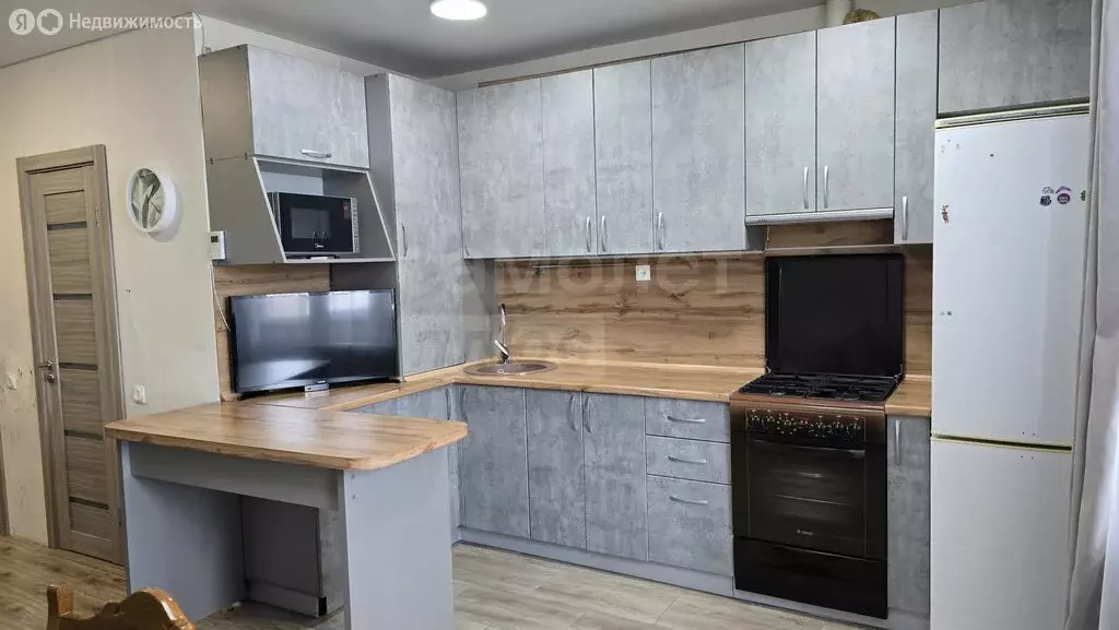 3-комнатная квартира: Нежинка, Фестивальная улица, 13 (55.4 м) - Фото 0