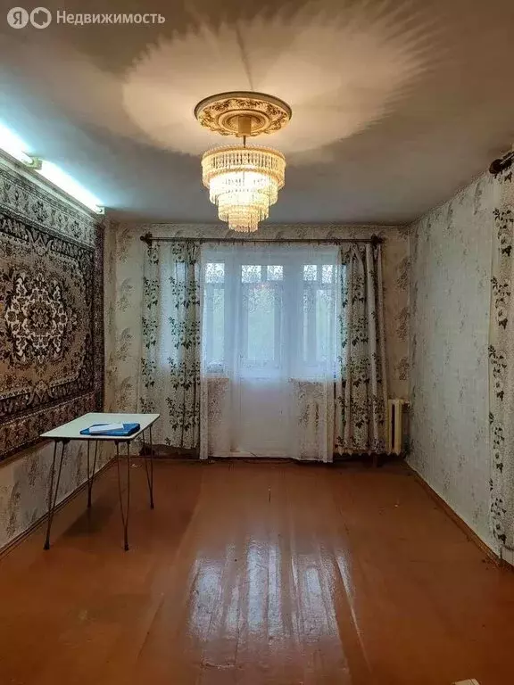 2-комнатная квартира: Новокуйбышевск, улица Кирова, 3 (44.2 м) - Фото 1