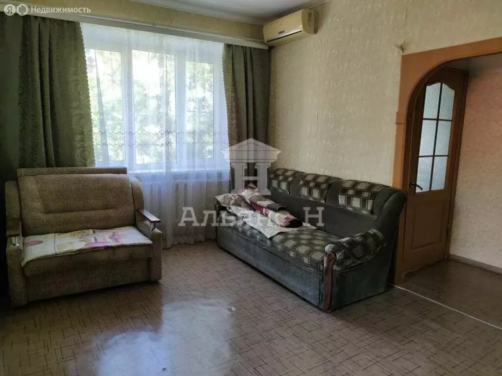 2-комнатная квартира: Азов, улица Макаровского, 41 (38 м) - Фото 0