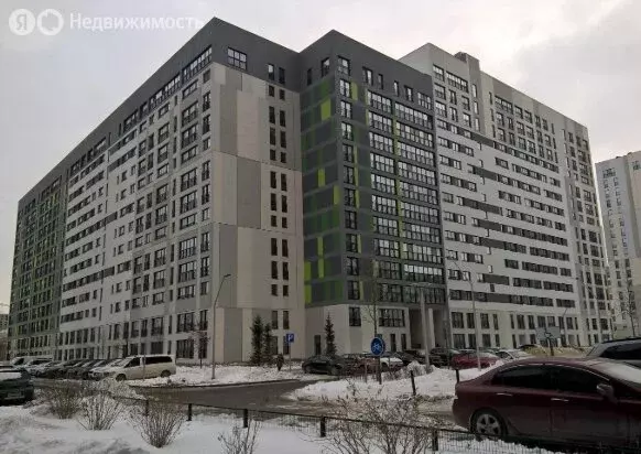3-комнатная квартира: Тюмень, улица 50 лет Октября, 57Ак1 (80 м) - Фото 0