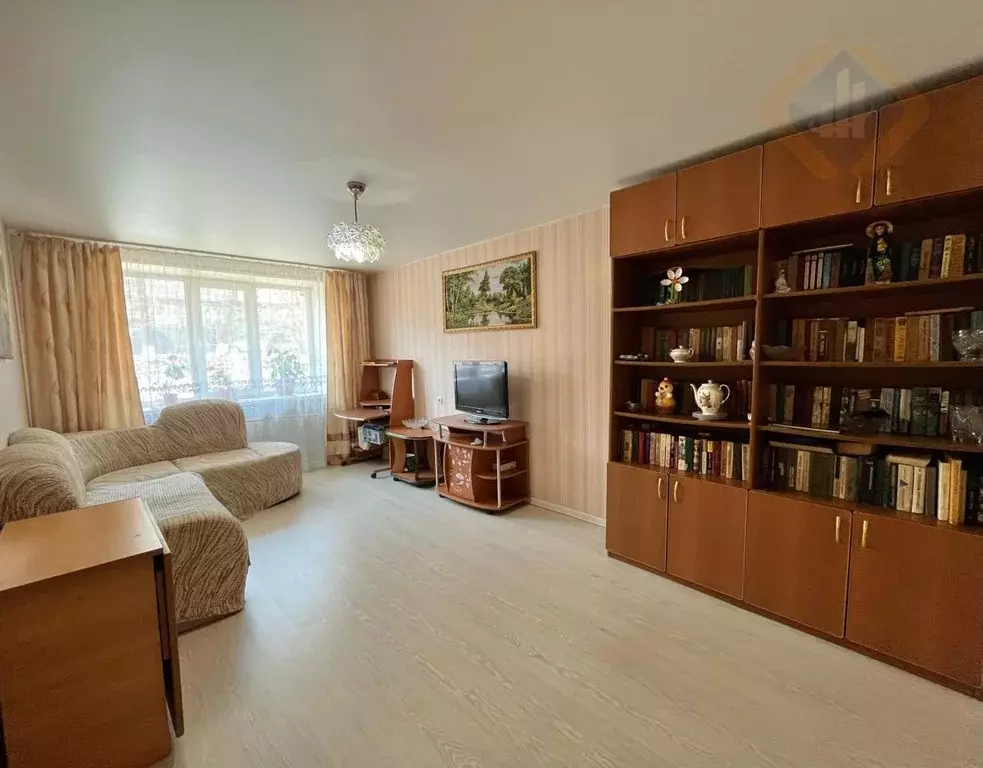 Квартира, 3 комнаты, 57 м - Фото 1