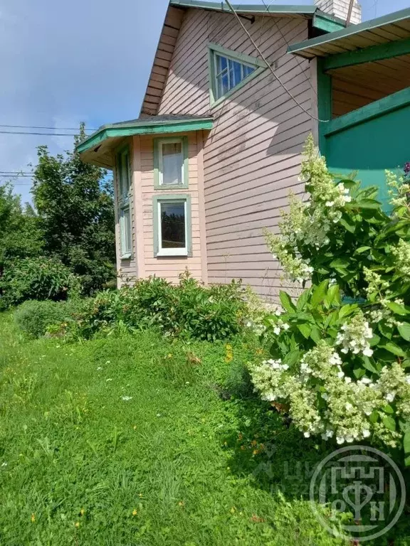 Дом в Ленинградская область, Ломоносовский район, Лебяженское ... - Фото 1