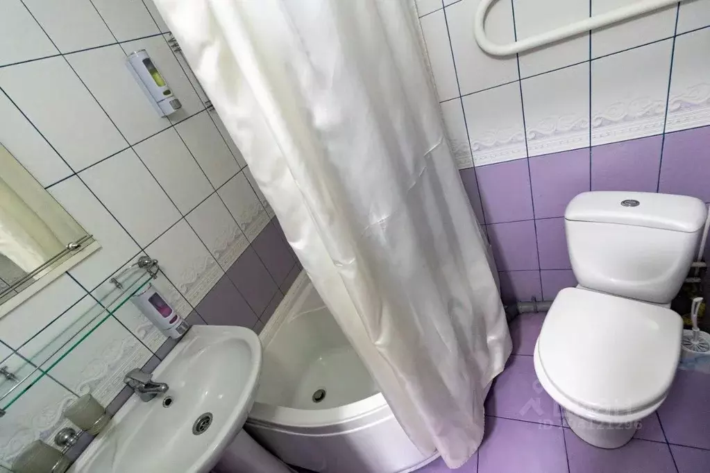 Комната Хакасия, Абакан просп. Дружбы Народов, 57 (12.0 м) - Фото 1