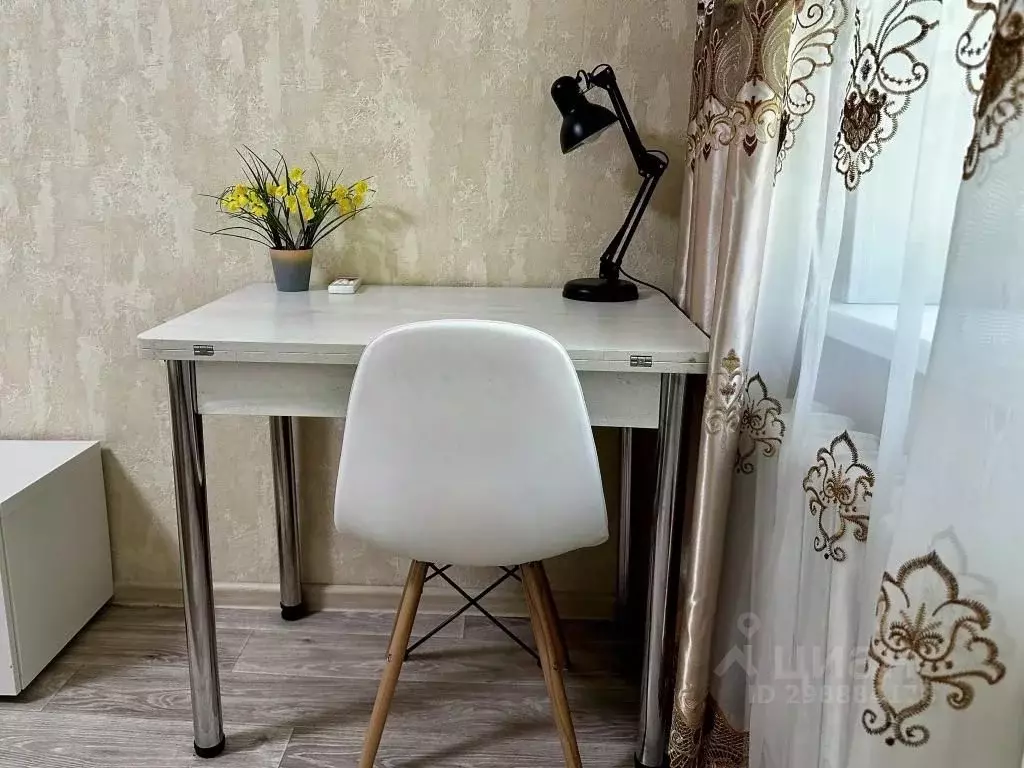 2-к кв. Приморский край, Владивосток Русская ул., 74 (44.0 м) - Фото 2