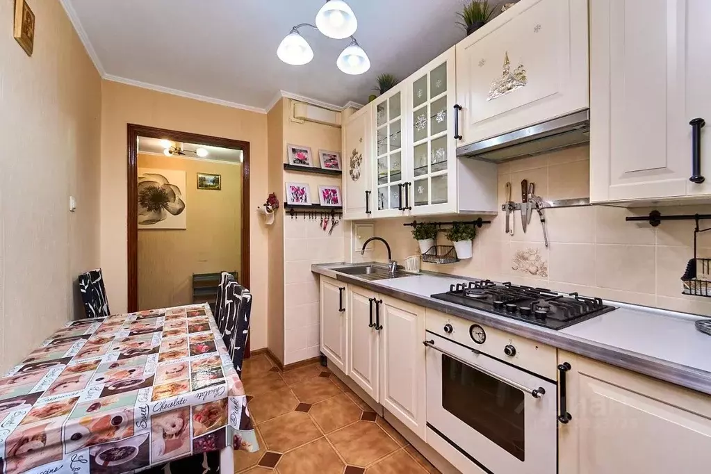 3-к кв. Адыгея, Тахтамукайский район, Яблоновский пгт ул. Шовгенова ... - Фото 2