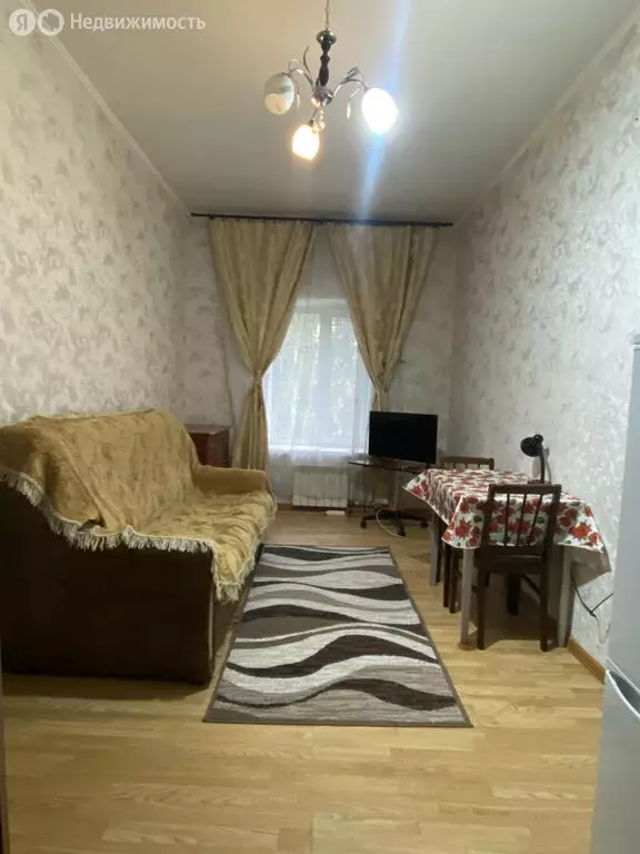 1к в 4-комнатной квартире (15 м) - Фото 0