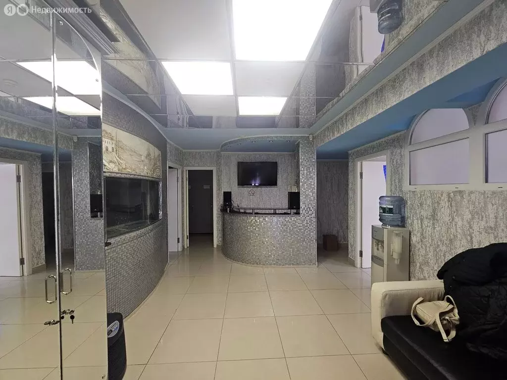 Помещение свободного назначения (300 м) - Фото 1