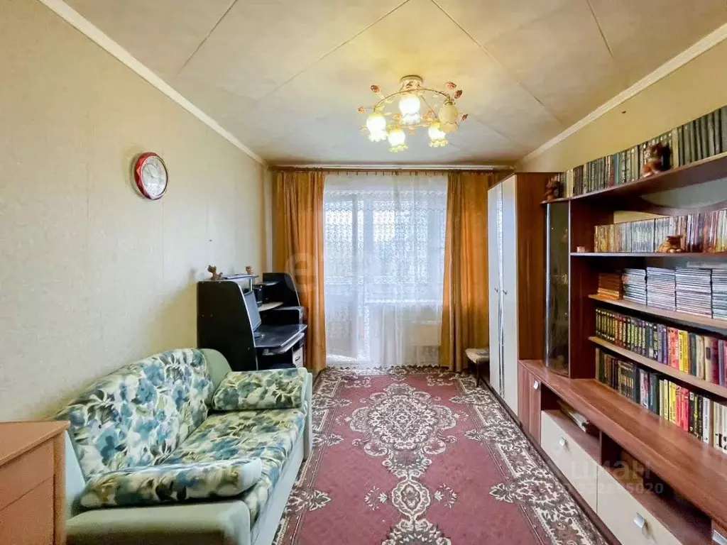 1-к кв. Ярославская область, Ростов 2-й мкр, 53 (33.7 м) - Фото 1