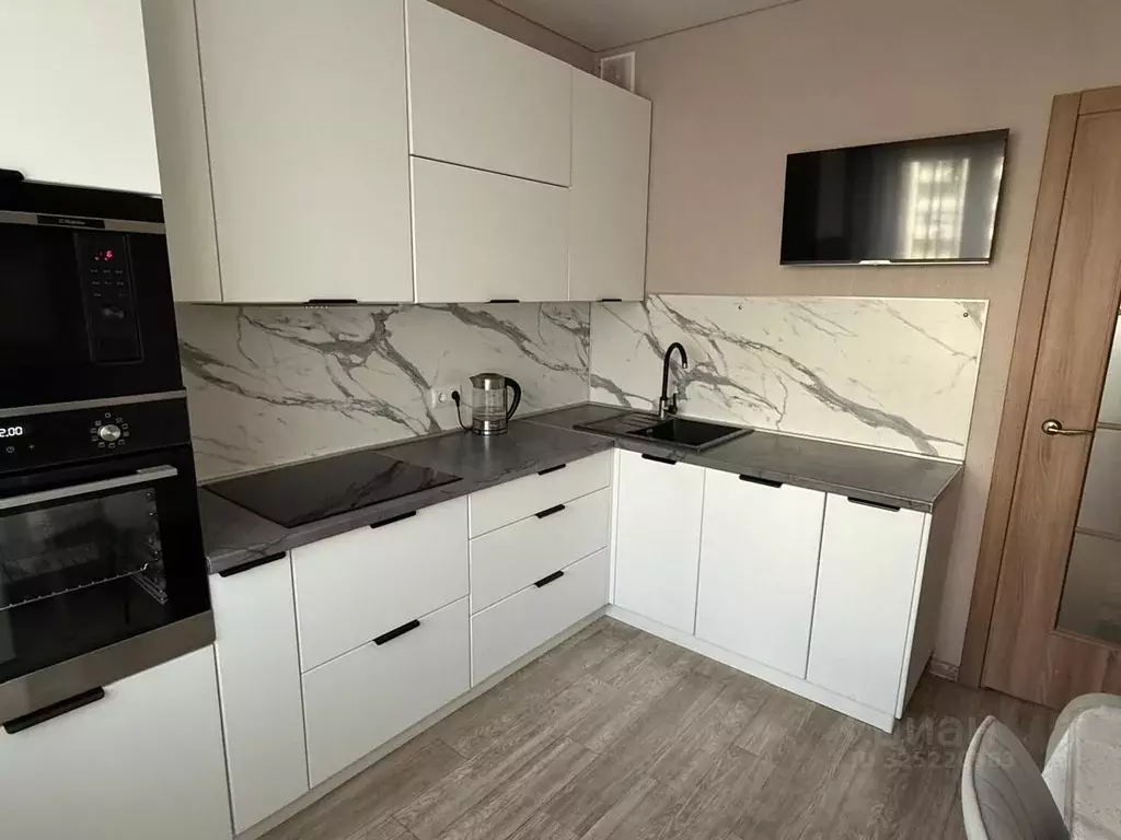 3-к кв. Челябинская область, Челябинск Двинская ул., 19 (73.2 м) - Фото 1