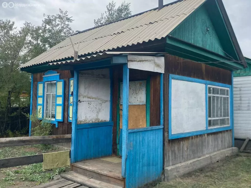 Дом в Кызыл, улица Василия Брагина (93 м) - Фото 2