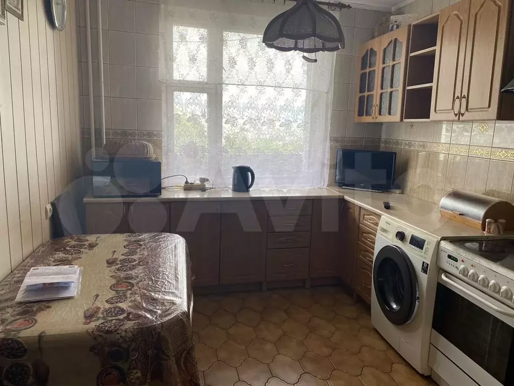 3-к. квартира, 70 м, 9/10 эт. - Фото 0