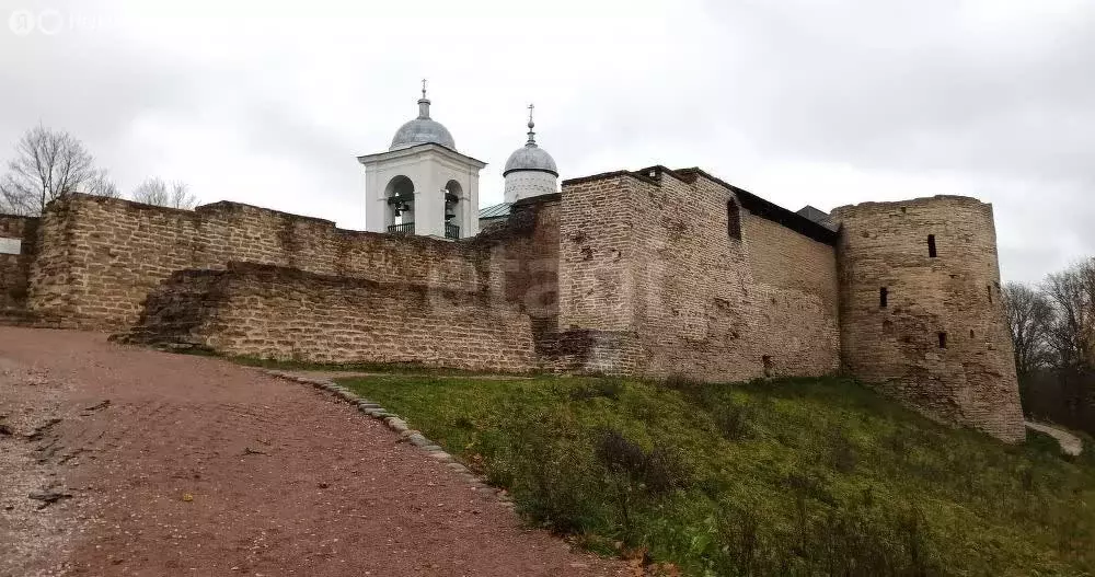 Участок в деревня Изборск, Псковская улица (6 м) - Фото 0