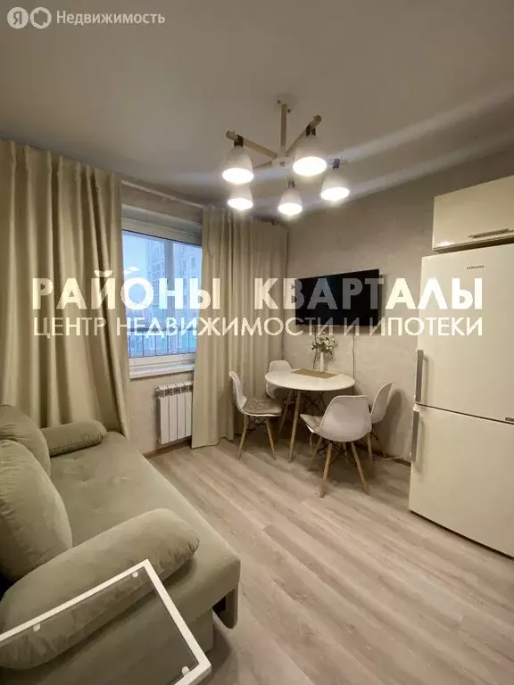 3-комнатная квартира: Челябинск, Краснопольский проспект, 15 (58.6 м) - Фото 1