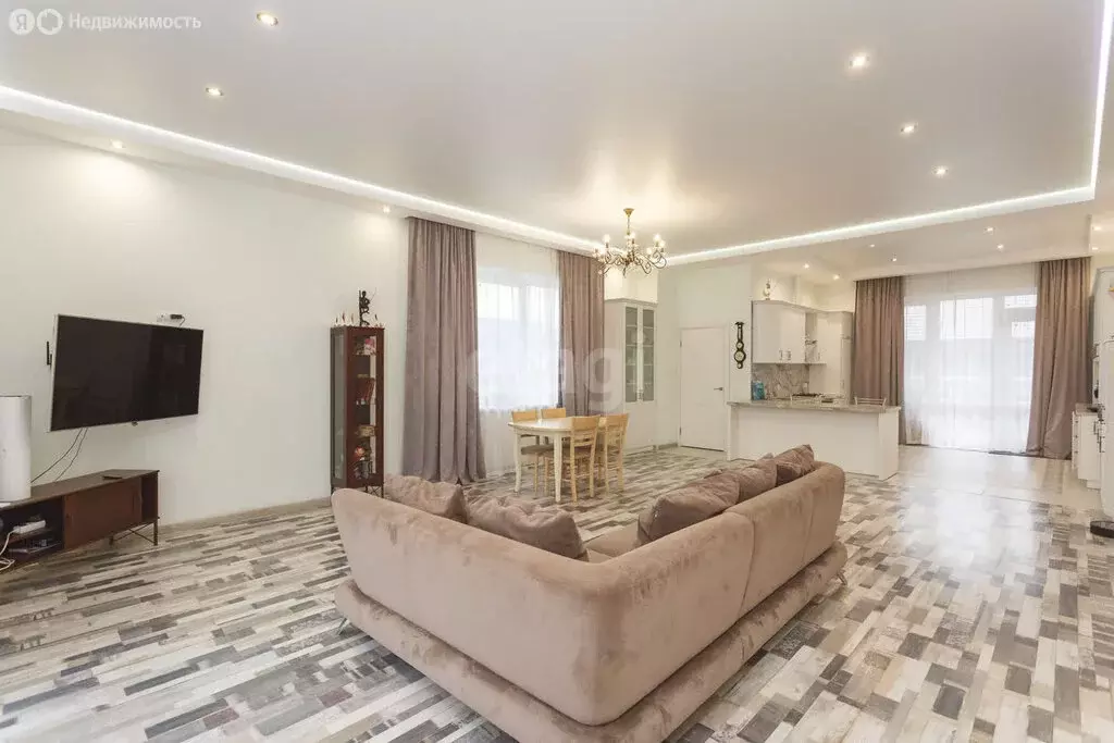 Дом в деревня Алексеевка, Набережная улица (396.6 м) - Фото 1