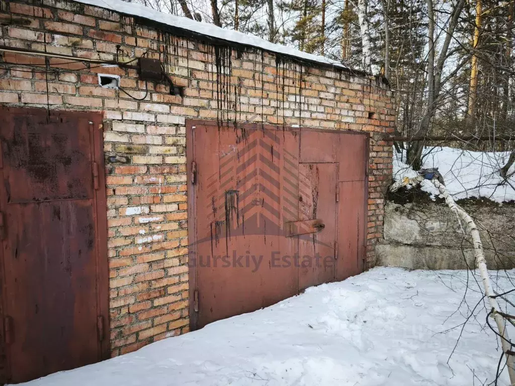 Гараж в Красноярский край, Красноярск ул. Академгородок, 16Г (50 м) - Фото 1