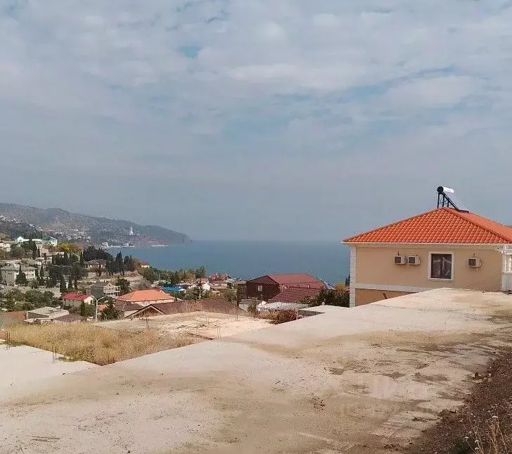 Участок в Крым, Алушта муниципальный округ, с. Солнечногорское  (5.6 ... - Фото 1