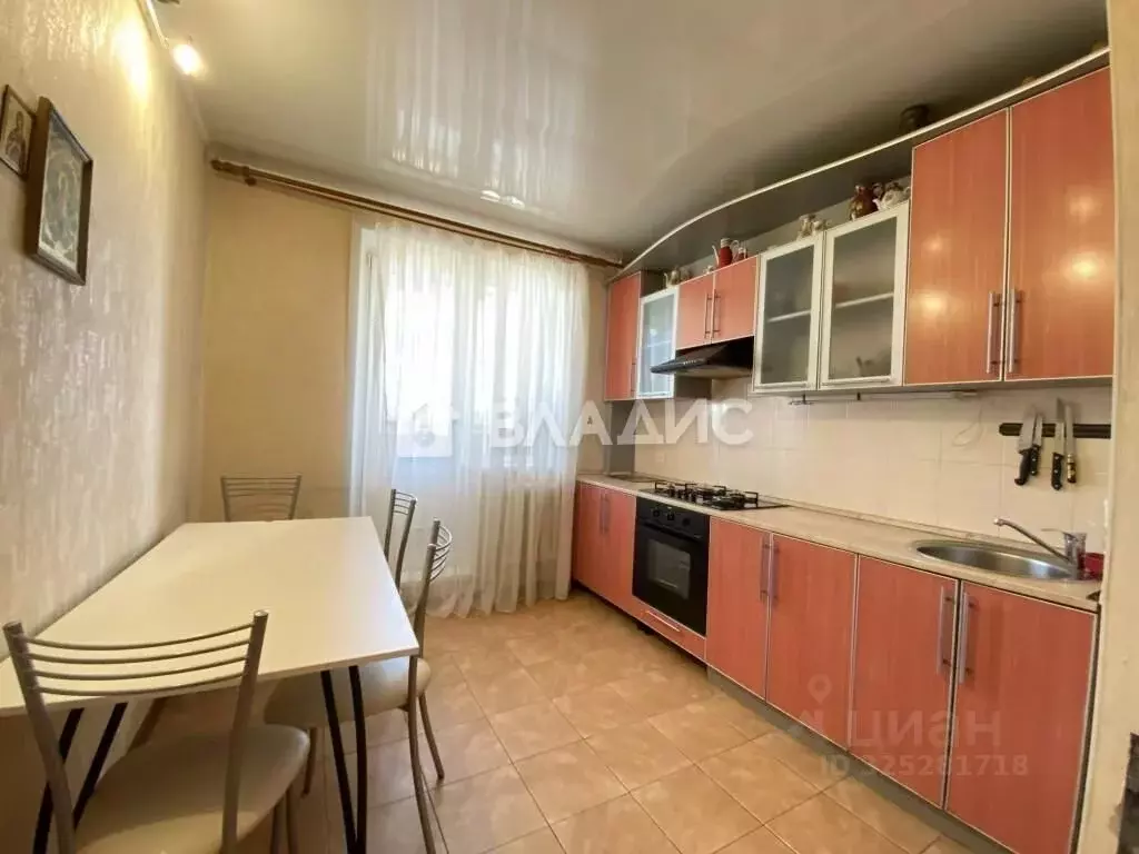 3-к кв. Владимирская область, Владимир ул. Безыменского, 6 (68.0 м) - Фото 2