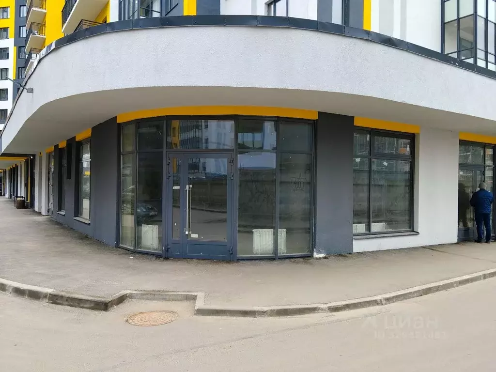 Торговая площадь в Санкт-Петербург пос. Шушары, просп. Старорусский, ... - Фото 1