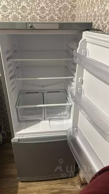 Комната Свердловская область, Екатеринбург пер. Красный, 8А (12.0 м) - Фото 2