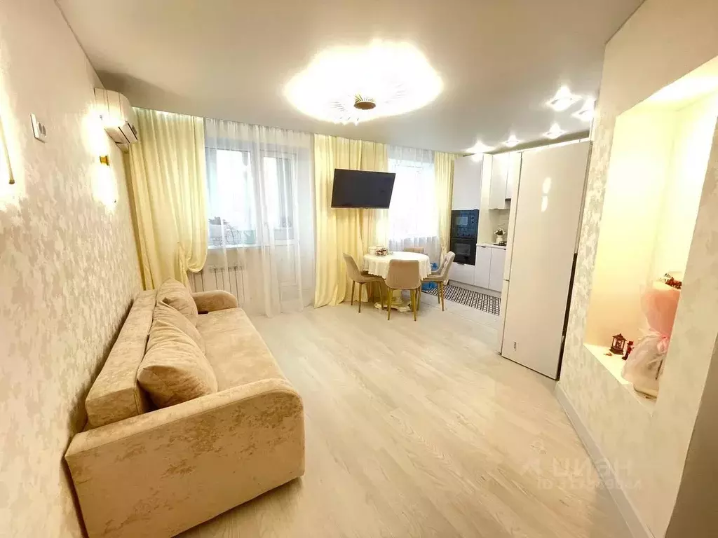 2-к кв. Татарстан, Казань ул. Серова, 35 (47.0 м) - Фото 0