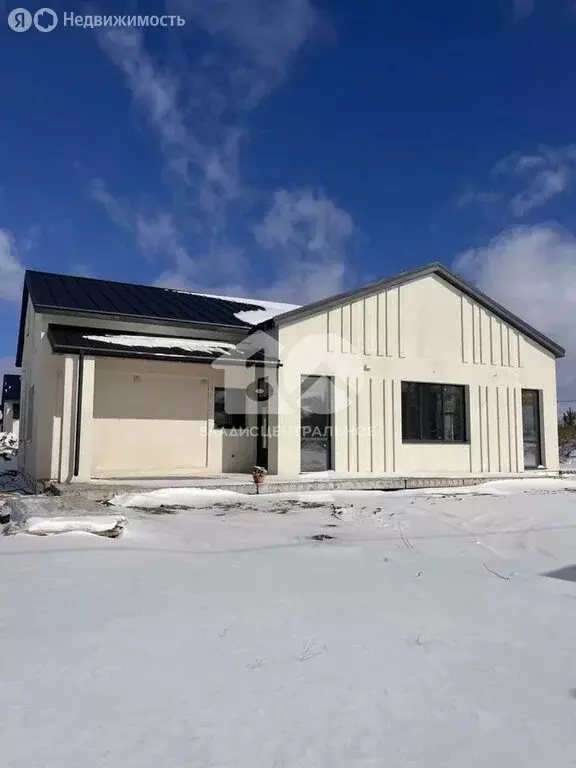 Дом в посёлок Октябрьский, Сибирская улица, 15 (170 м) - Фото 1