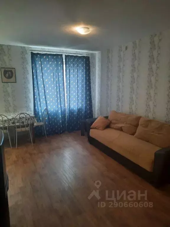 2-к кв. Вологодская область, Череповец ул. Городецкая, 18 (50.0 м) - Фото 1