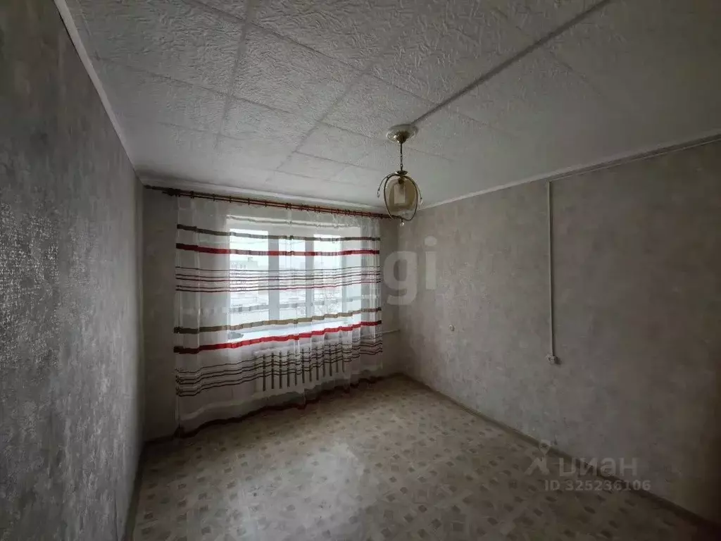 Комната Брянская область, Клинцы ул. Демьяна Бедного, 27А (12.0 м) - Фото 2