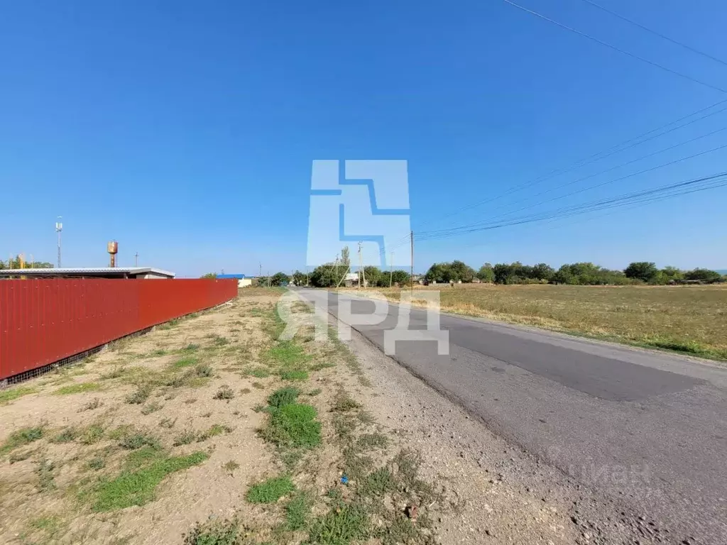 Участок в Ростовская область, Неклиновский район, Платовское с/пос, с. ... - Фото 0