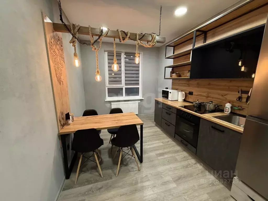 2-к кв. Удмуртия, Ижевск ул. Максима Горького, 155 (52.0 м) - Фото 1