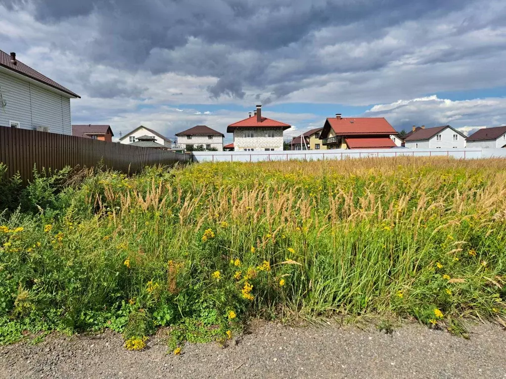 Участок в Московская область, Раменский муниципальный округ, д. ... - Фото 0