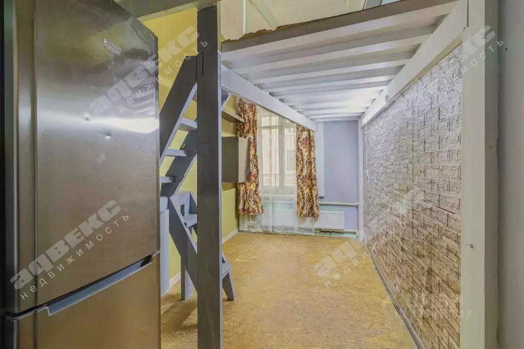 Комната Санкт-Петербург ул. Комсомола, 13 (10.0 м) - Фото 1