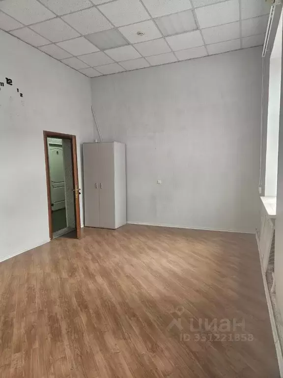 Офис в Курганская область, Курган ул. Куйбышева, 87 (30 м) - Фото 1