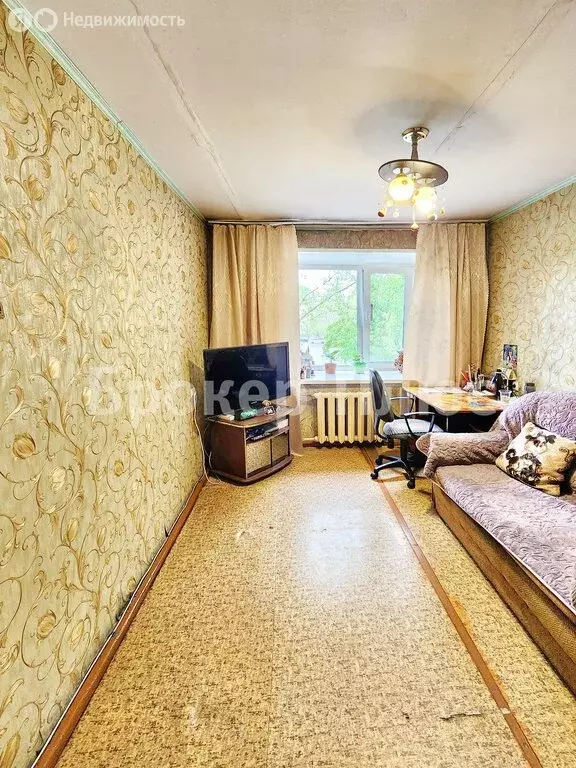 3-комнатная квартира: Кызыл, улица Калинина, 22 (65 м) - Фото 1