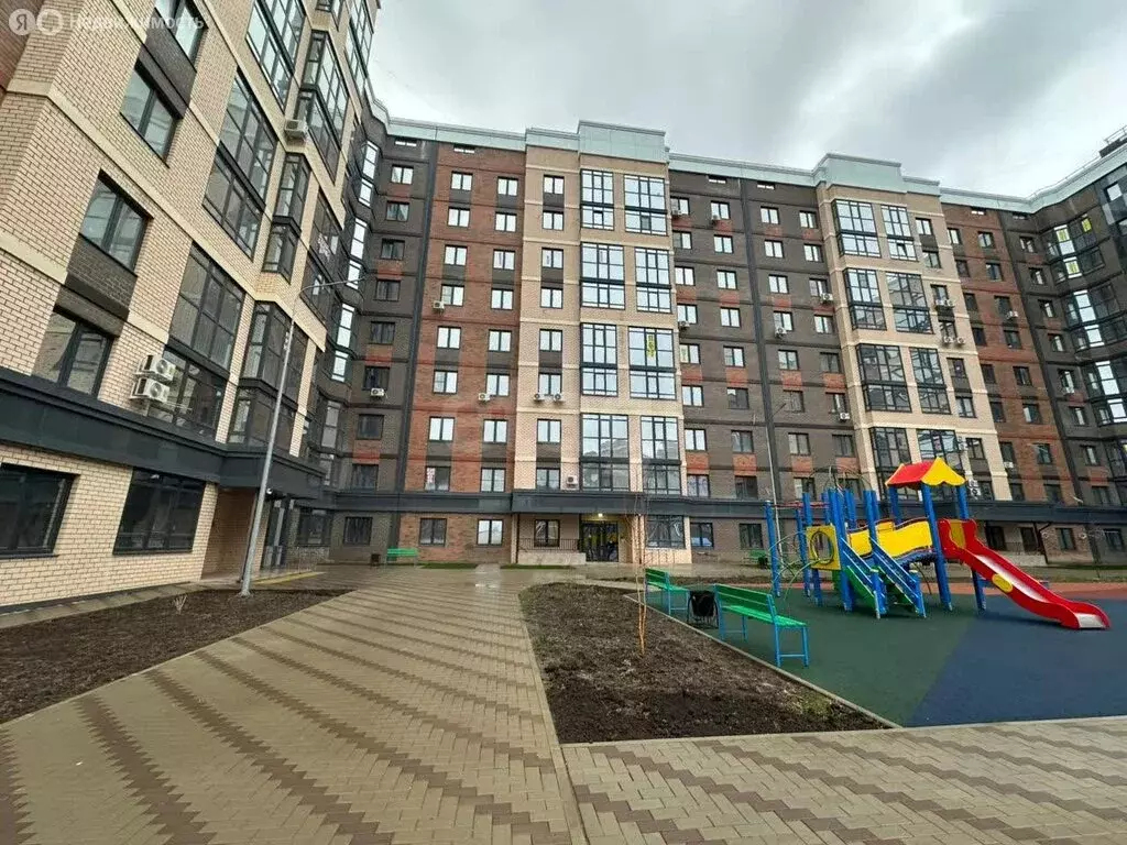 3-комнатная квартира: Краснодар, улица имени Генерала Корнилова, 9к3 ... - Фото 2