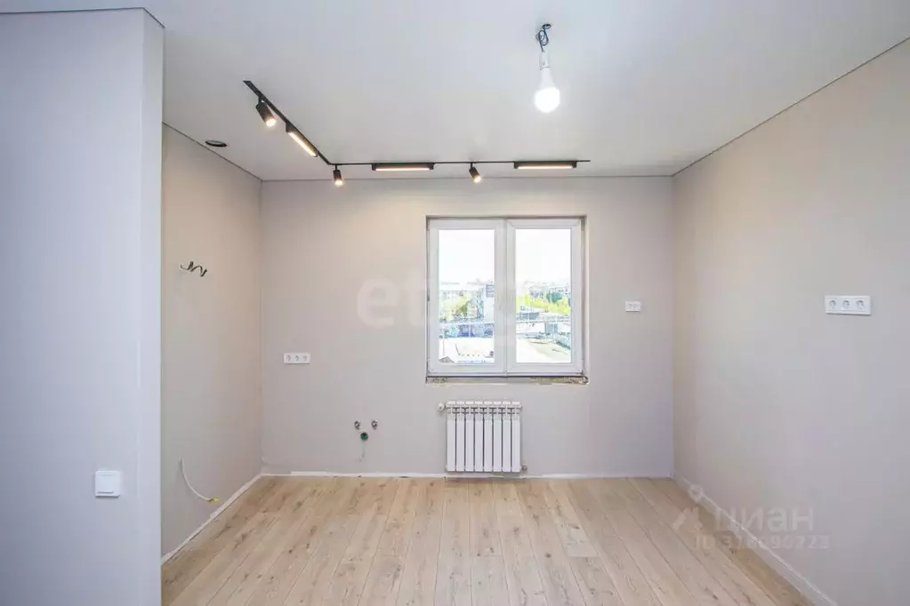 2-к кв. Бурятия, Улан-Удэ ул. Бабушкина, 1к3 (52.1 м) - Фото 0