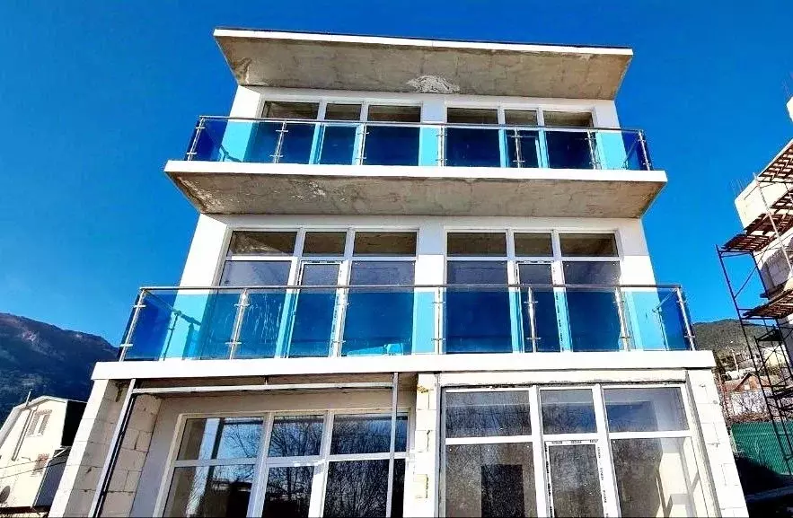 2-к кв. Крым, Ялта пер. Пролетарский, 5 (42.0 м) - Фото 1