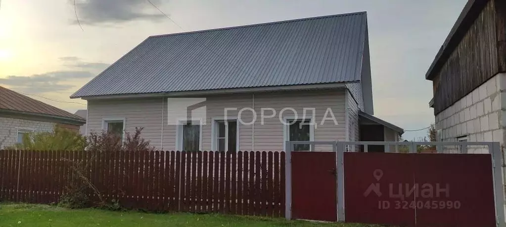 Дом в Алтайский край, Первомайский район, с. Зудилово Советская ул. ... - Фото 1