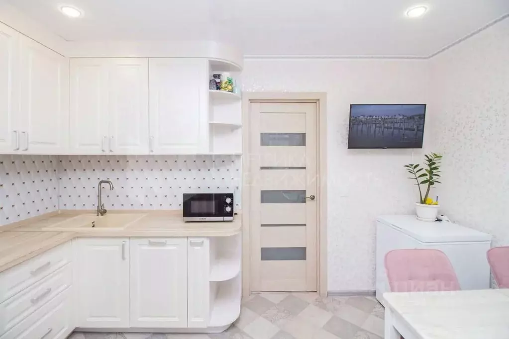 1-к кв. Тюменская область, Тюмень Малая Боровская ул., 28 (44.4 м) - Фото 2