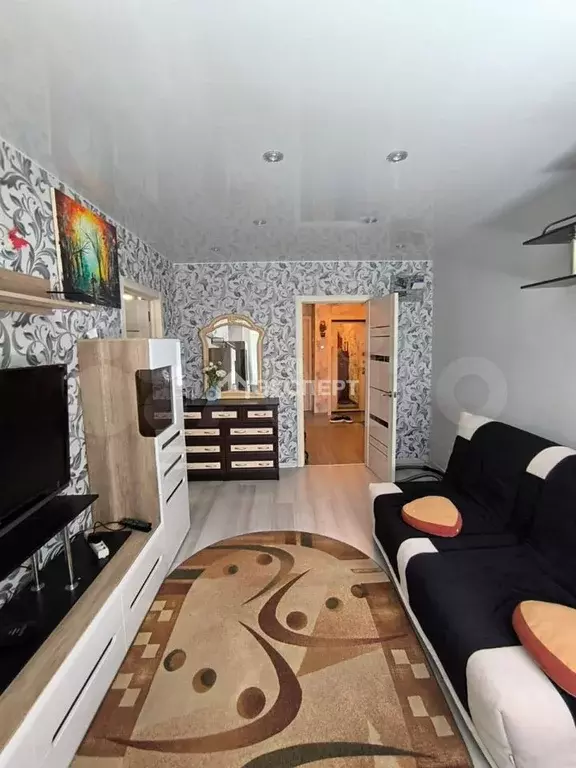 3-к. квартира, 60 м, 1/5 эт. - Фото 1