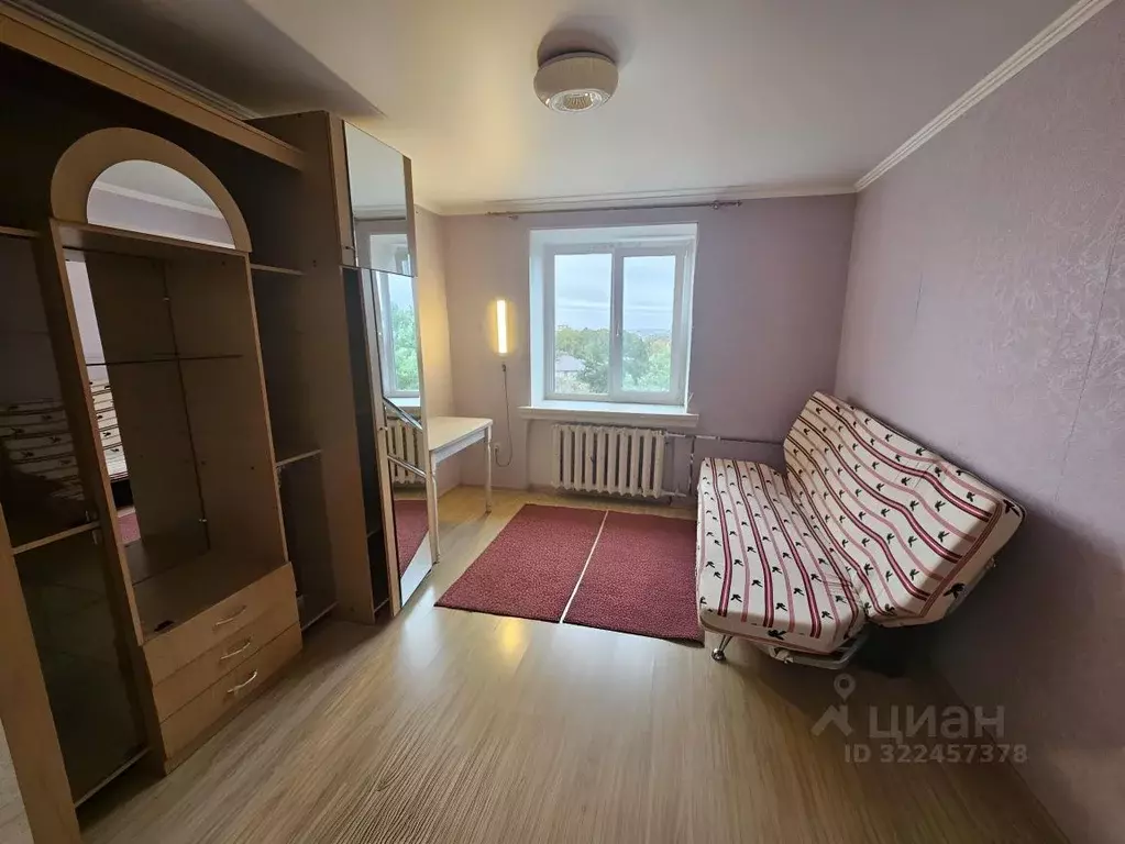 3-к кв. Тюменская область, Тюмень Амурская ул., 68 (80.0 м) - Фото 0