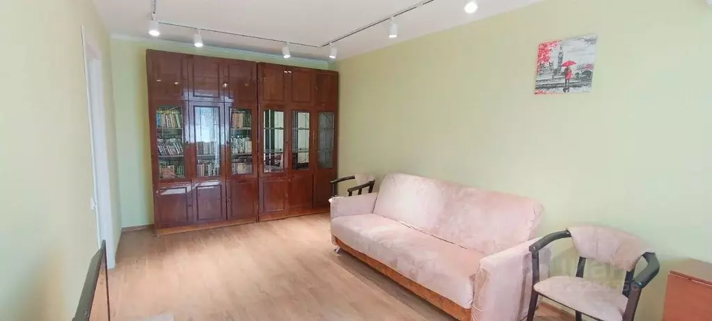 2-к кв. Ленинградская область, Гатчина ул. Изотова, 11 (57.6 м) - Фото 2