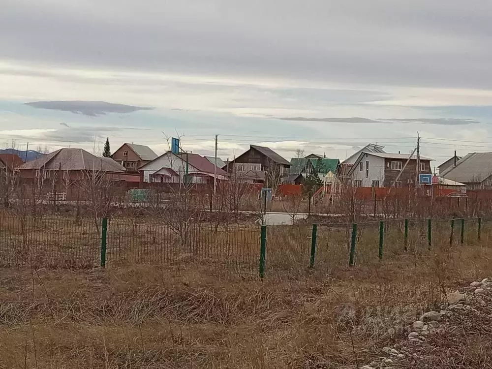 Участок в Хакасия, Саяногорск Саяногорск городской округ, пер. ... - Фото 2