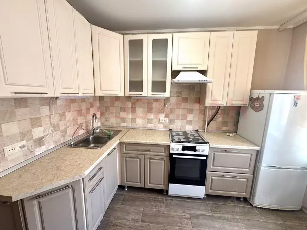 2-к кв. Ростовская область, Волгодонск просп. Курчатова, 47 (47.7 м) - Фото 1