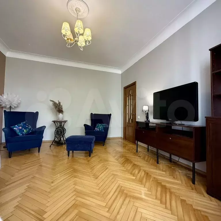 1-к. квартира, 45 м, 4/6 эт. - Фото 0