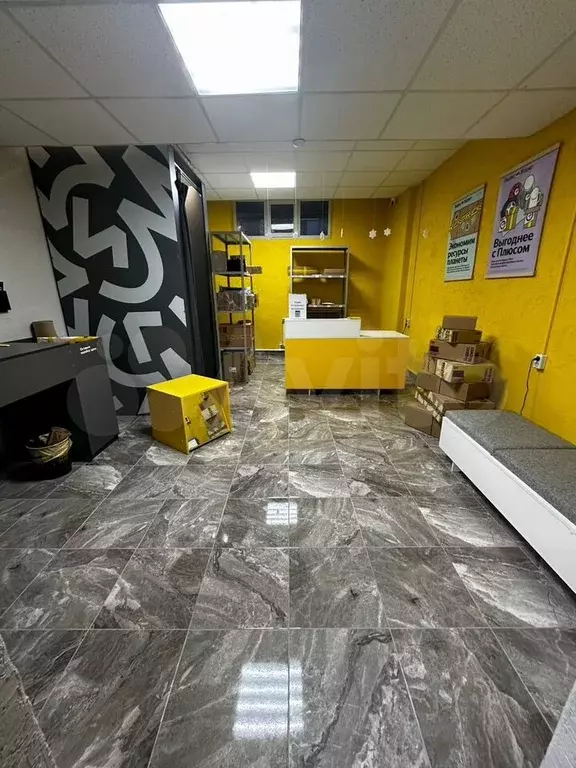 Офис с арендатором, 18 м. Доход 10тр. Собственник - Фото 1