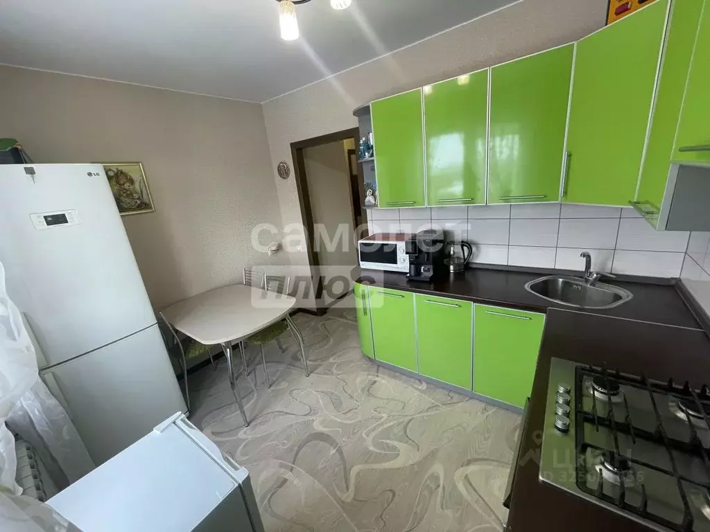 2-к кв. Омская область, Омск Заозерная ул., 21 (55.7 м) - Фото 1